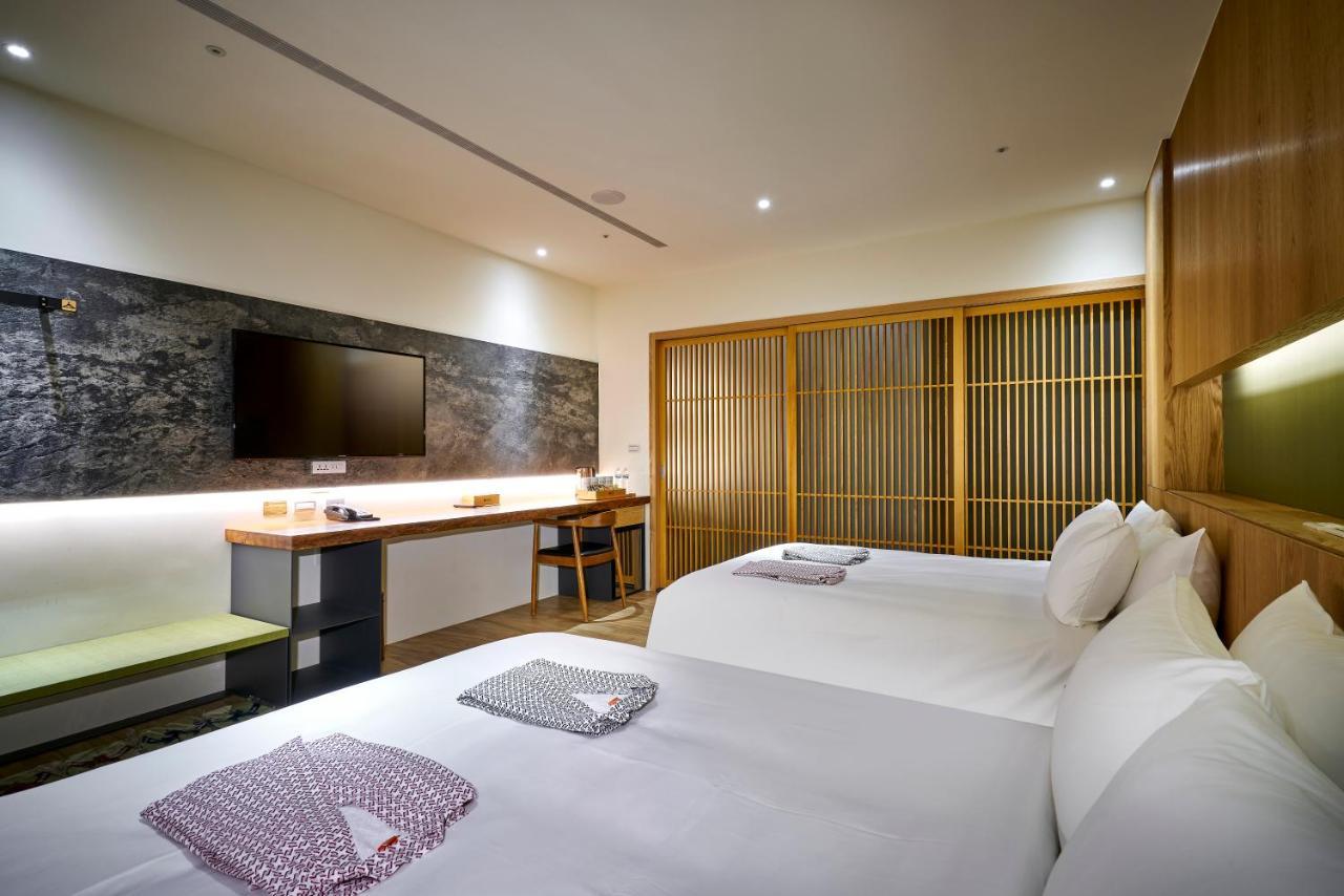 Shine Mood Resort Yuanli Bagian luar foto
