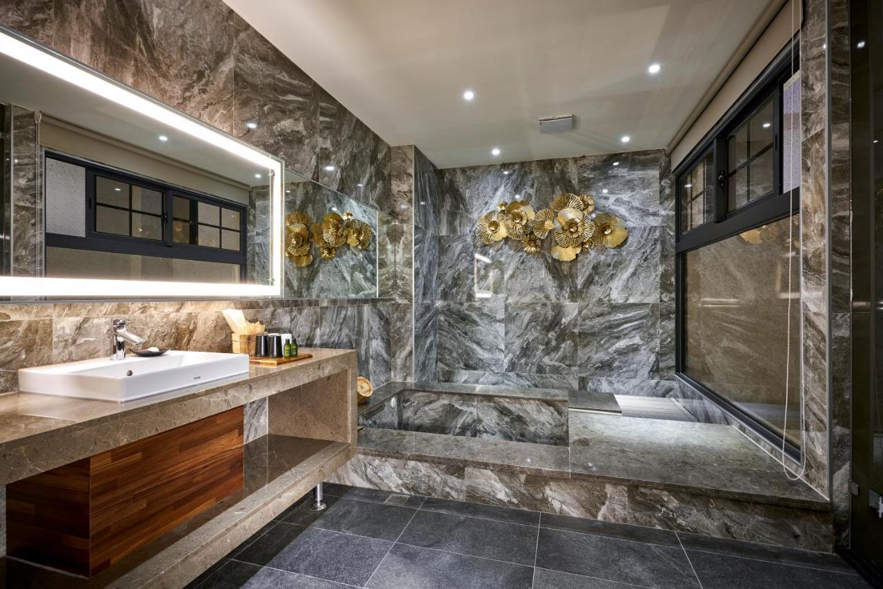 Shine Mood Resort Yuanli Bagian luar foto