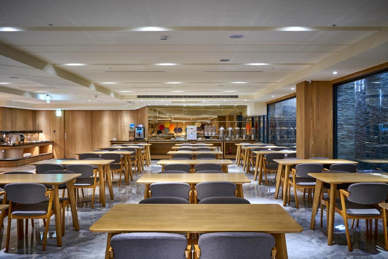 Shine Mood Resort Yuanli Bagian luar foto